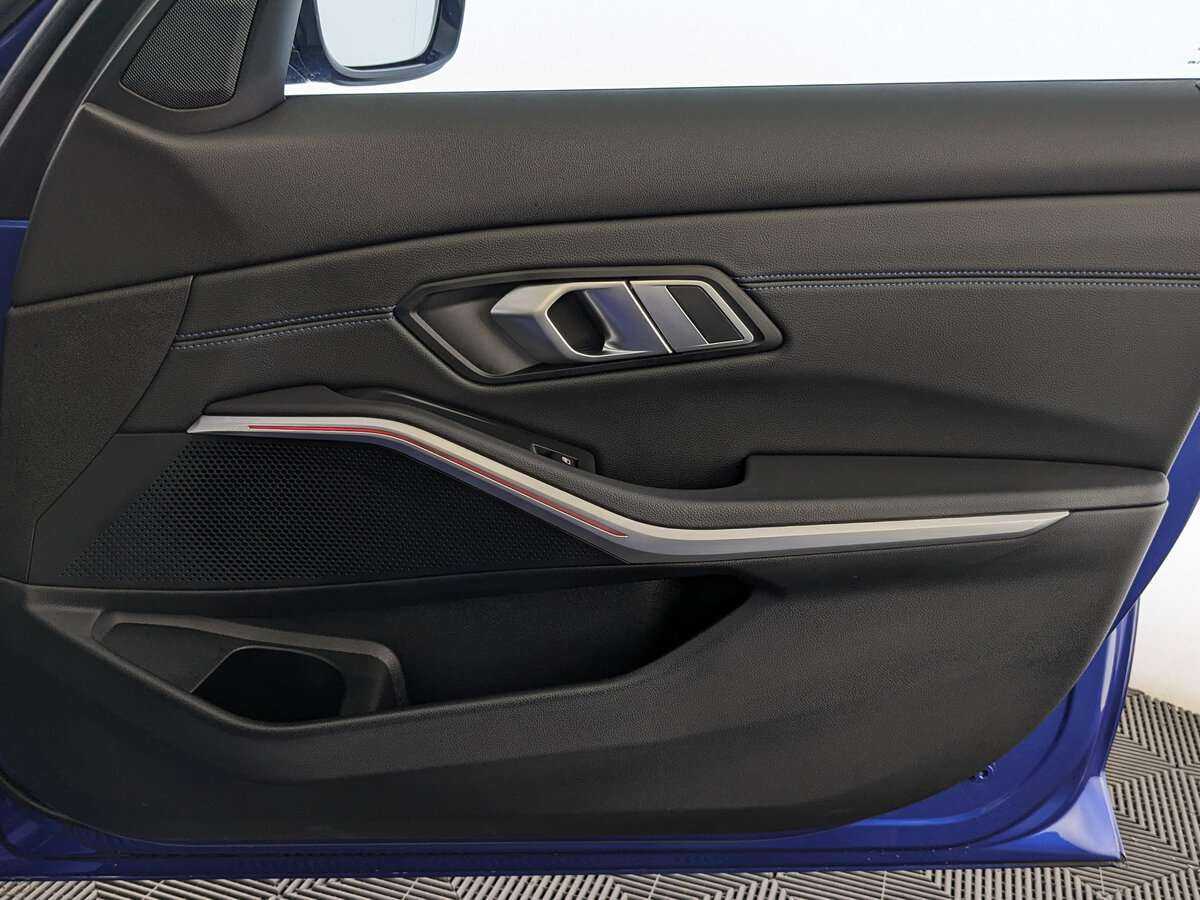 BMW 3 серии 320d xDrive, 2020 Фото №21