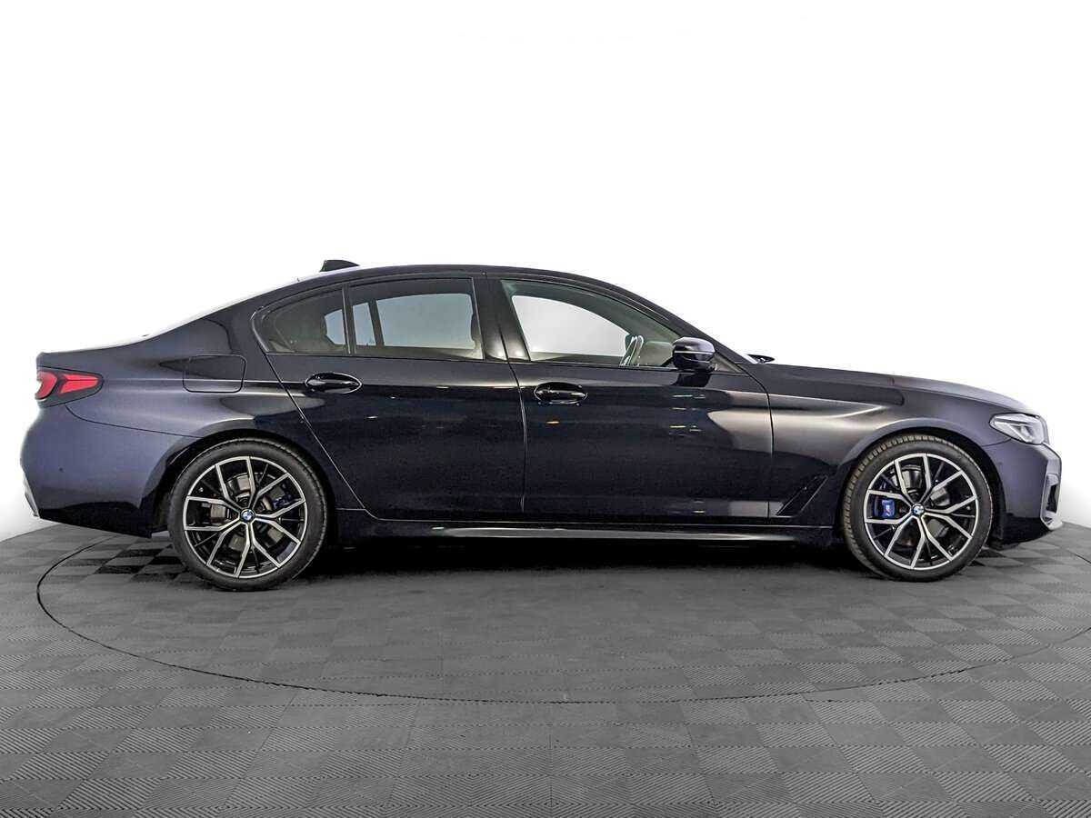 BMW 5 серии 530d xDrive, 2021 - 42 225 км. | Фото №3