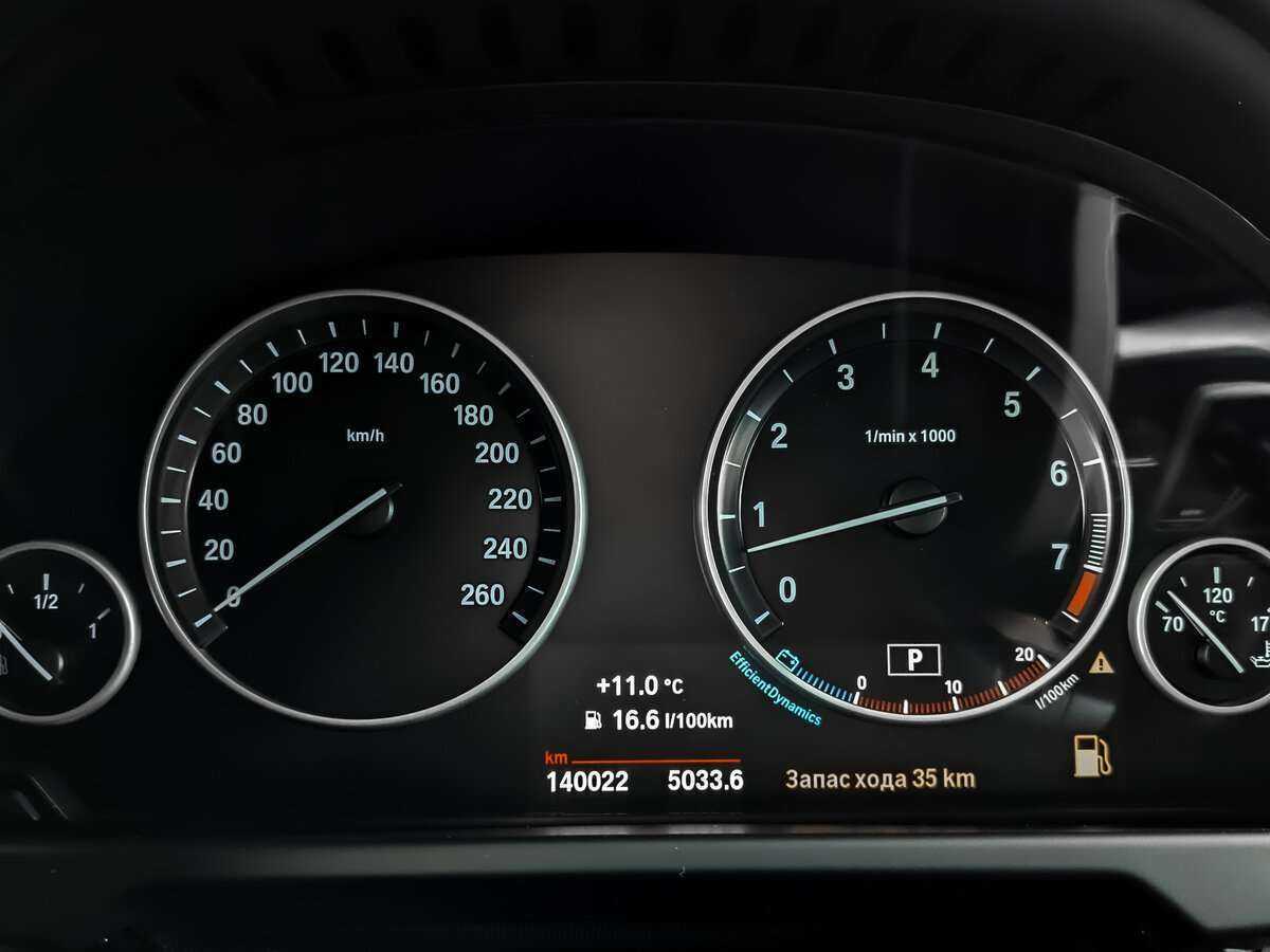 BMW X5 35i, 2015 Фото №12