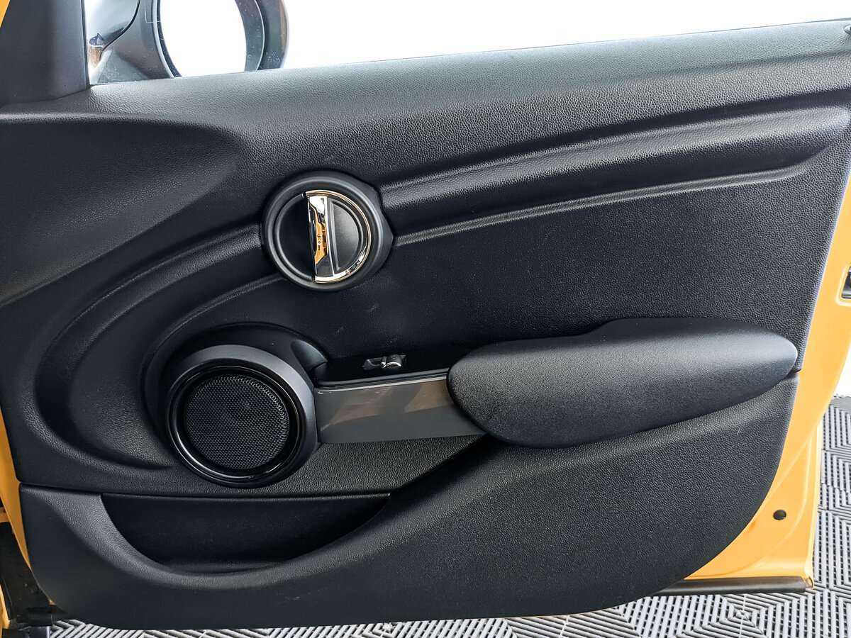 Mini Hatch Cooper, 2017 Фото №19