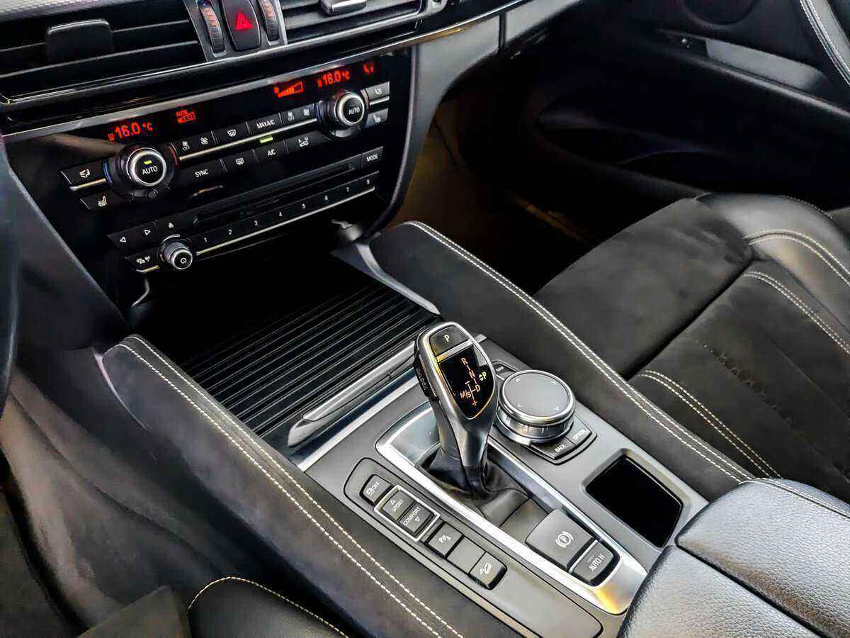 BMW X6 30d, 2018 Фото №20