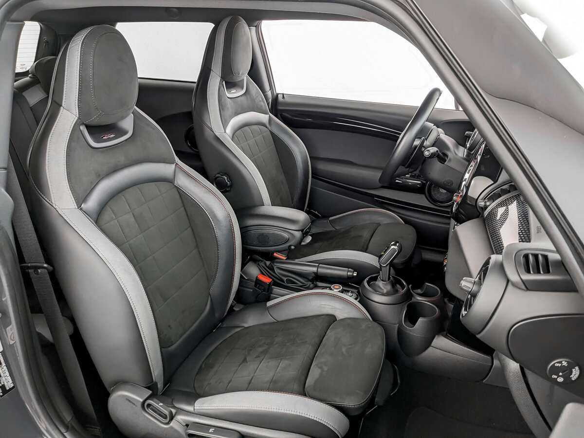 Mini Hatch JCW John Cooper Works, 2020 Фото №19