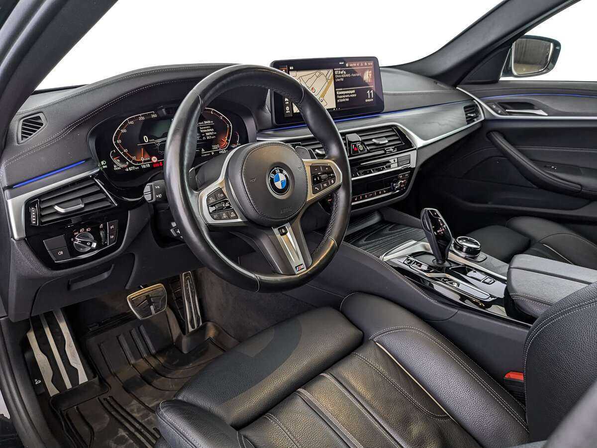 BMW 5 серии 530d xDrive, 2021 Фото №11