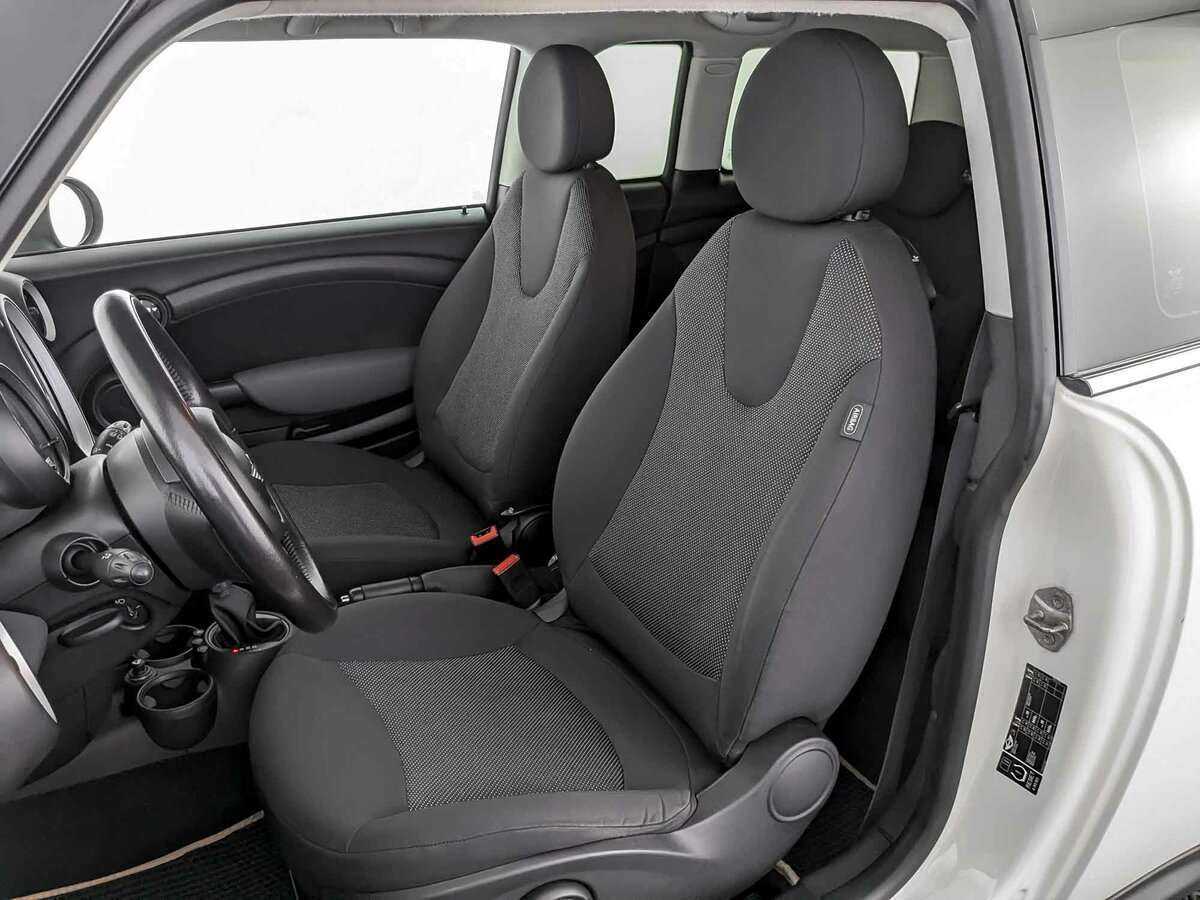 Mini Clubman Cooper, 2011 Фото №16