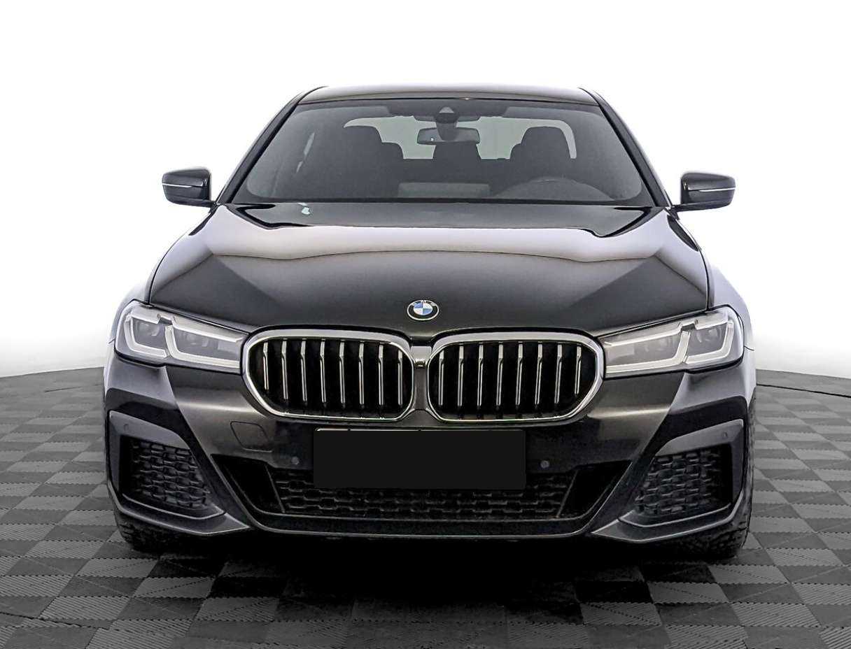 BMW 5 серии 520d xDrive, 2021 - 57 000 км. | Фото №2