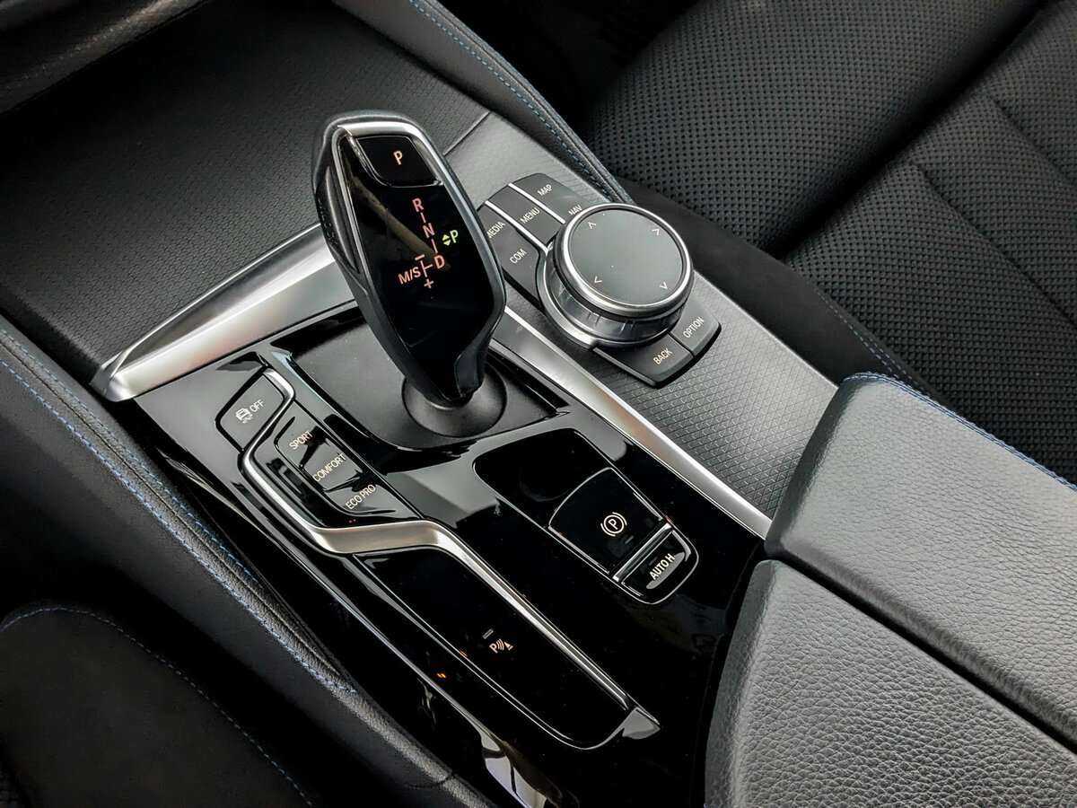 BMW 5 серии 520d xDrive, 2021 Фото №19