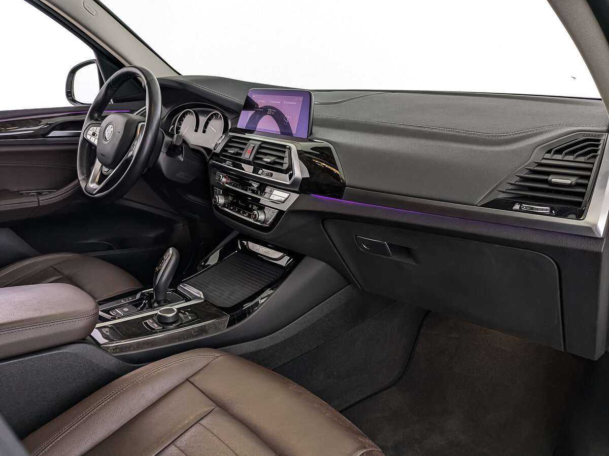 BMW X3 20i xDrive, 2020 Фото №9