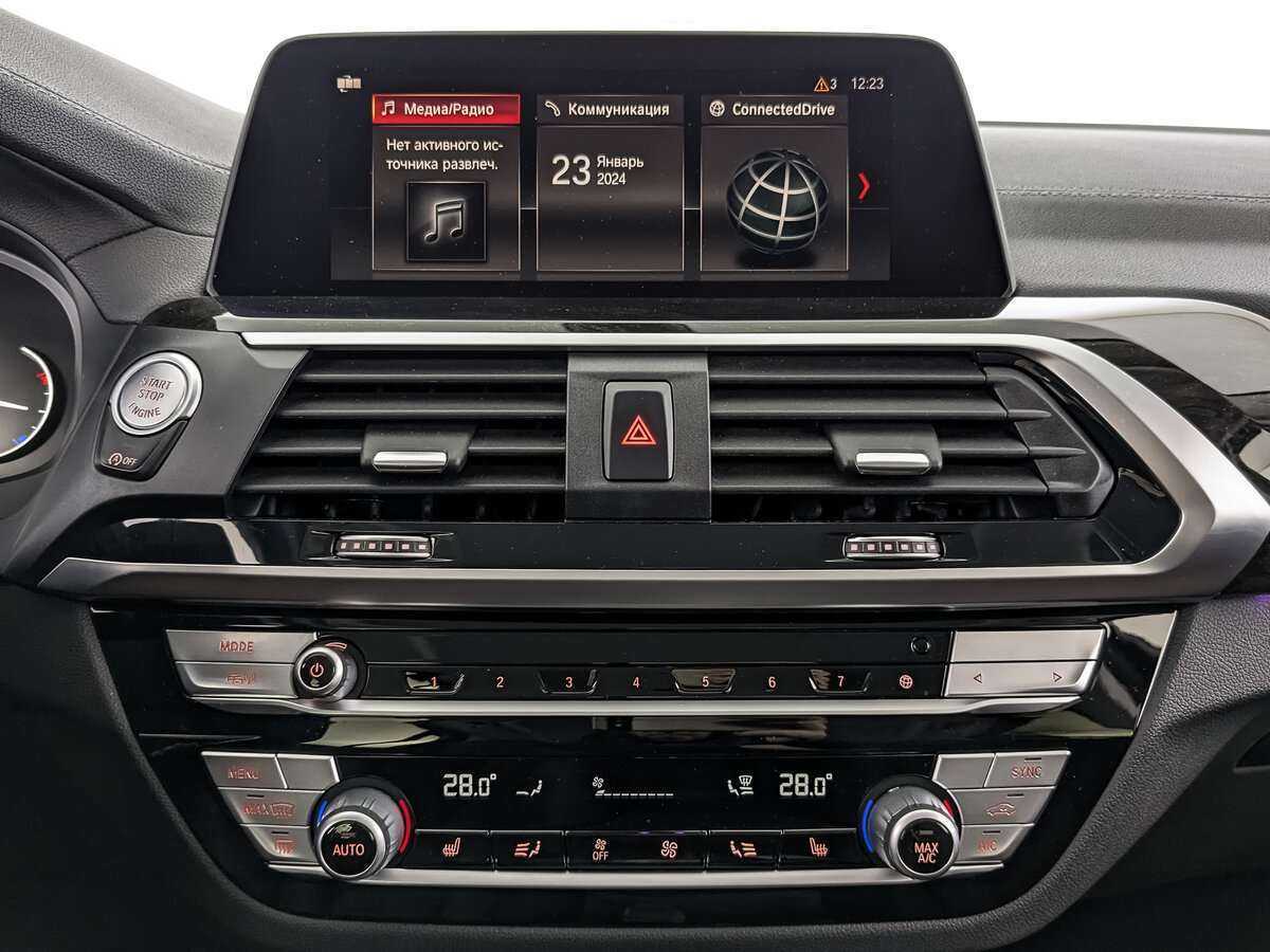 BMW X3 20i xDrive, 2020 Фото №13