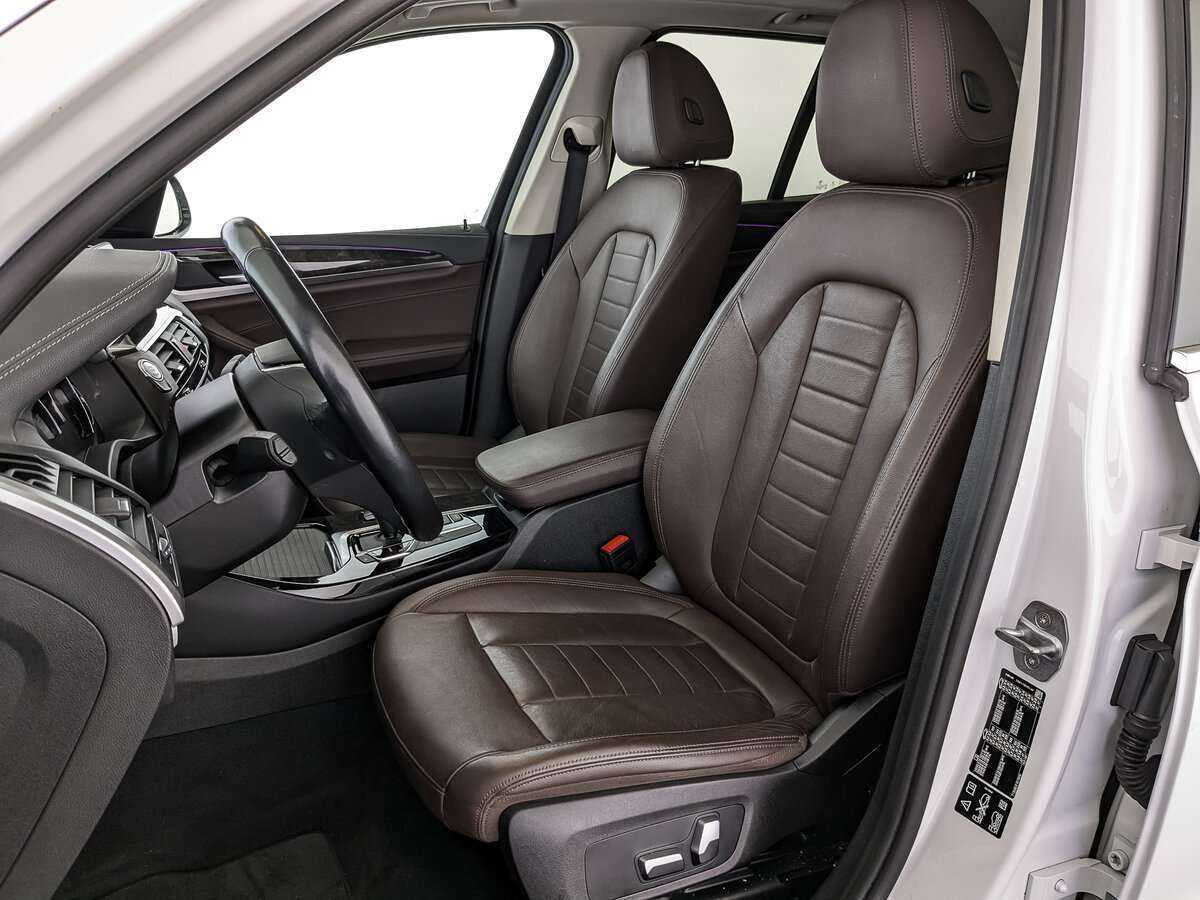 BMW X3 20i xDrive, 2020 Фото №15