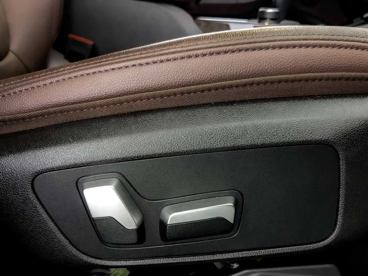 BMW X3 20i xDrive, 2020 Фото №20