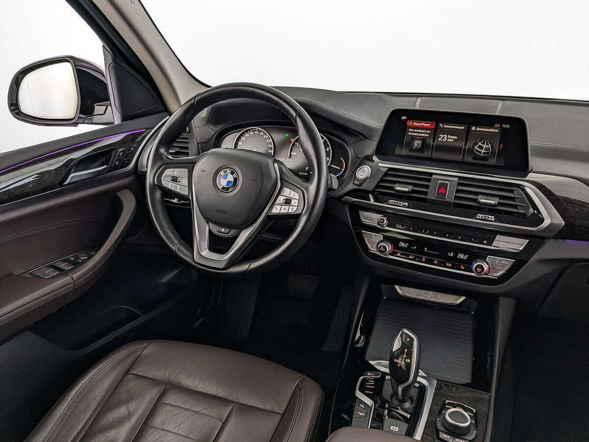 BMW X3 20i xDrive, 2020 Фото №22