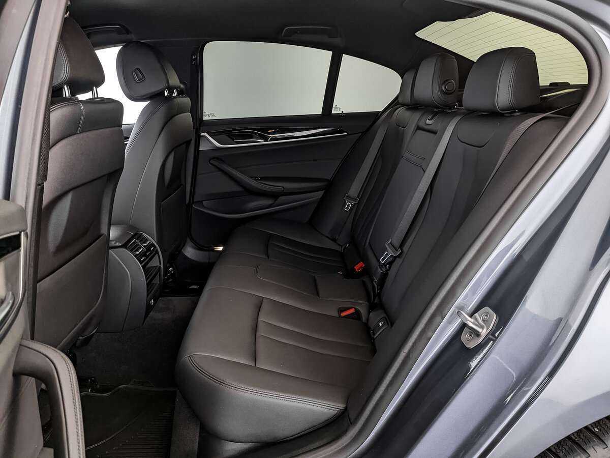 BMW 5 серии 520i, 2020 Фото №14