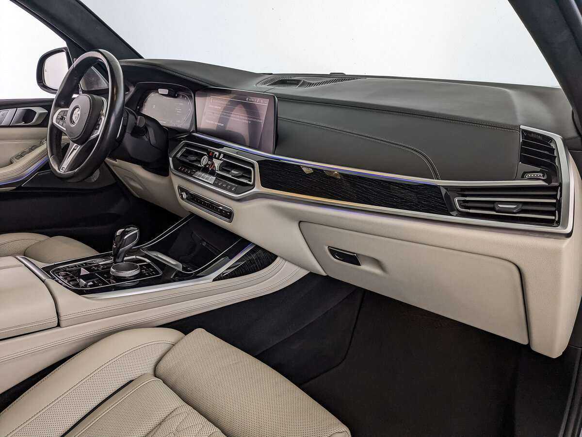 BMW X7 M50d, 2019 Фото №9