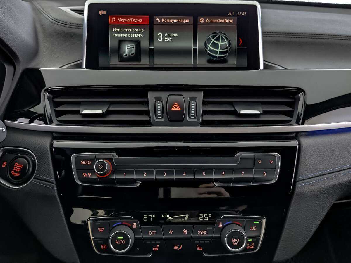 BMW X1 20i xDrive, 2020 Фото №13
