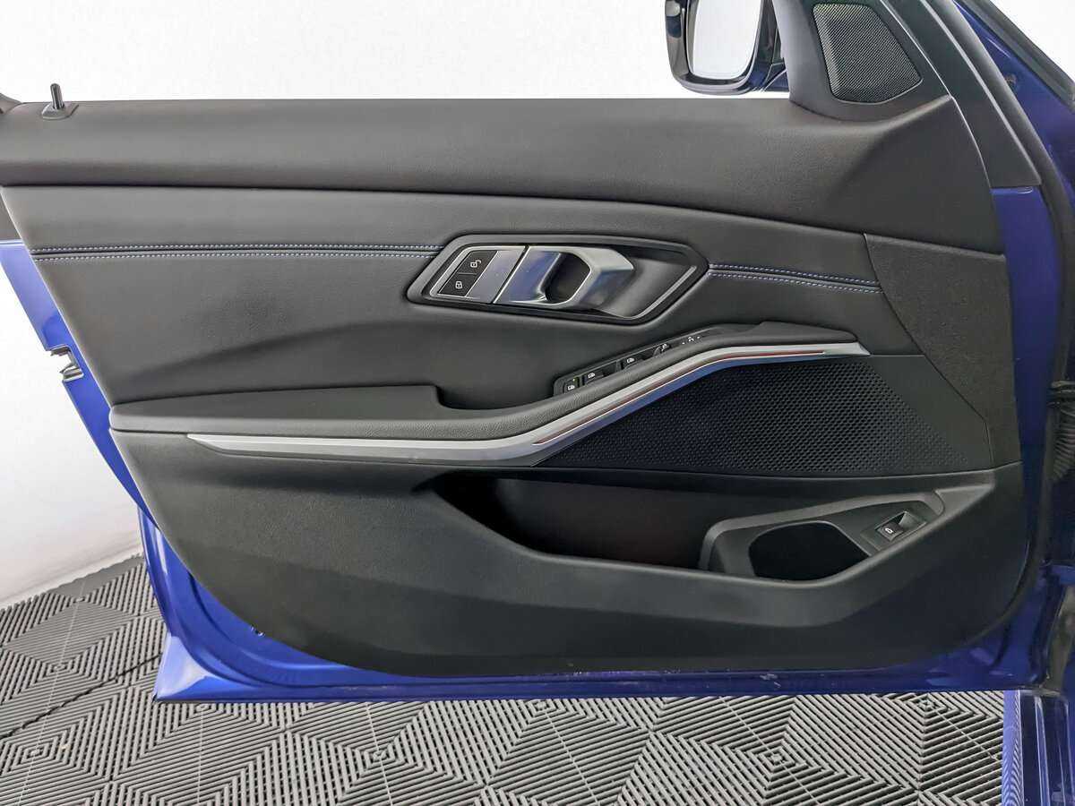 BMW 3 серии 320i xDrive, 2021 Фото №15
