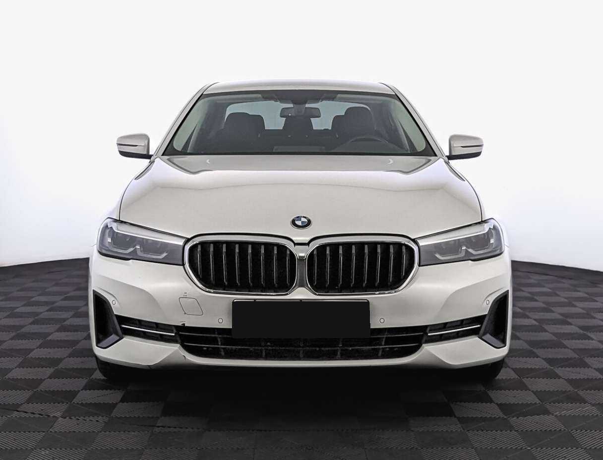 BMW 5 серии 520i, 2020 - 56 000 км. | Фото №2