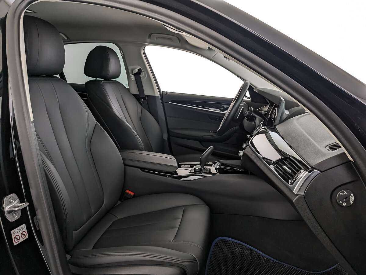 BMW 5 серии 520d, 2020 Фото №20