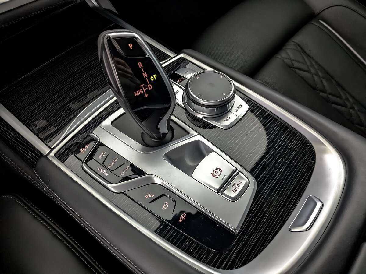 BMW 7 серии 730d xDrive, 2020 Фото №22
