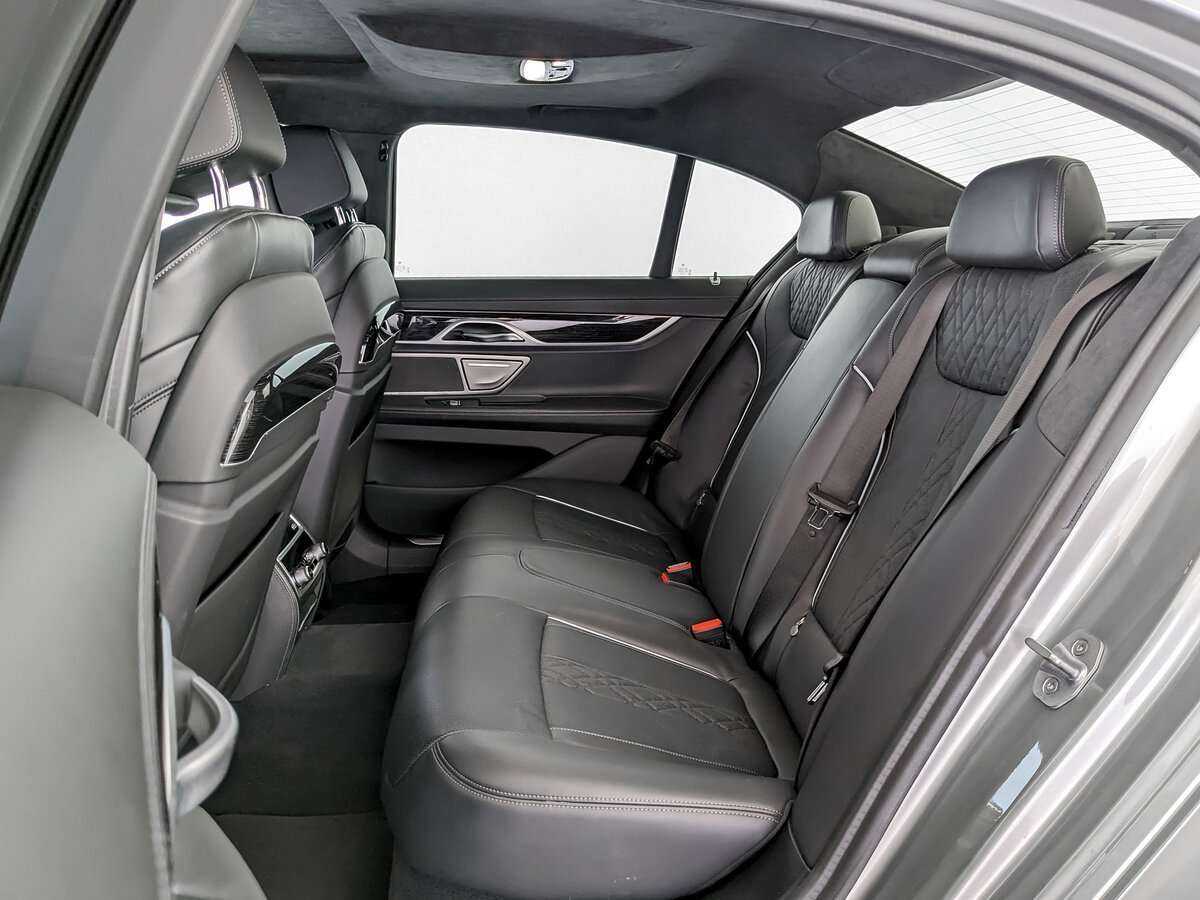 BMW 7 серии 740d xDrive, 2019 Фото №10