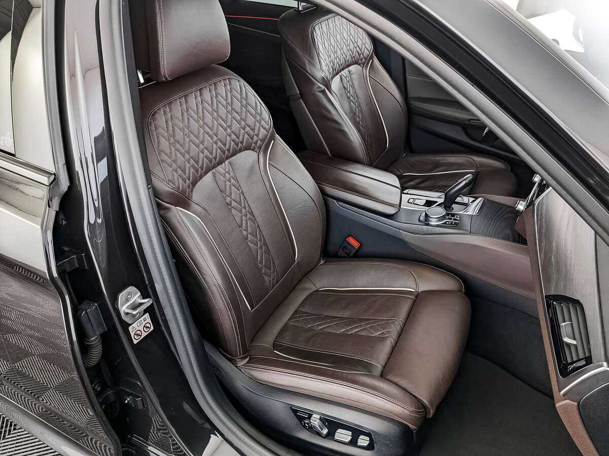 BMW 5 серии 530d xDrive, 2020 Фото №18