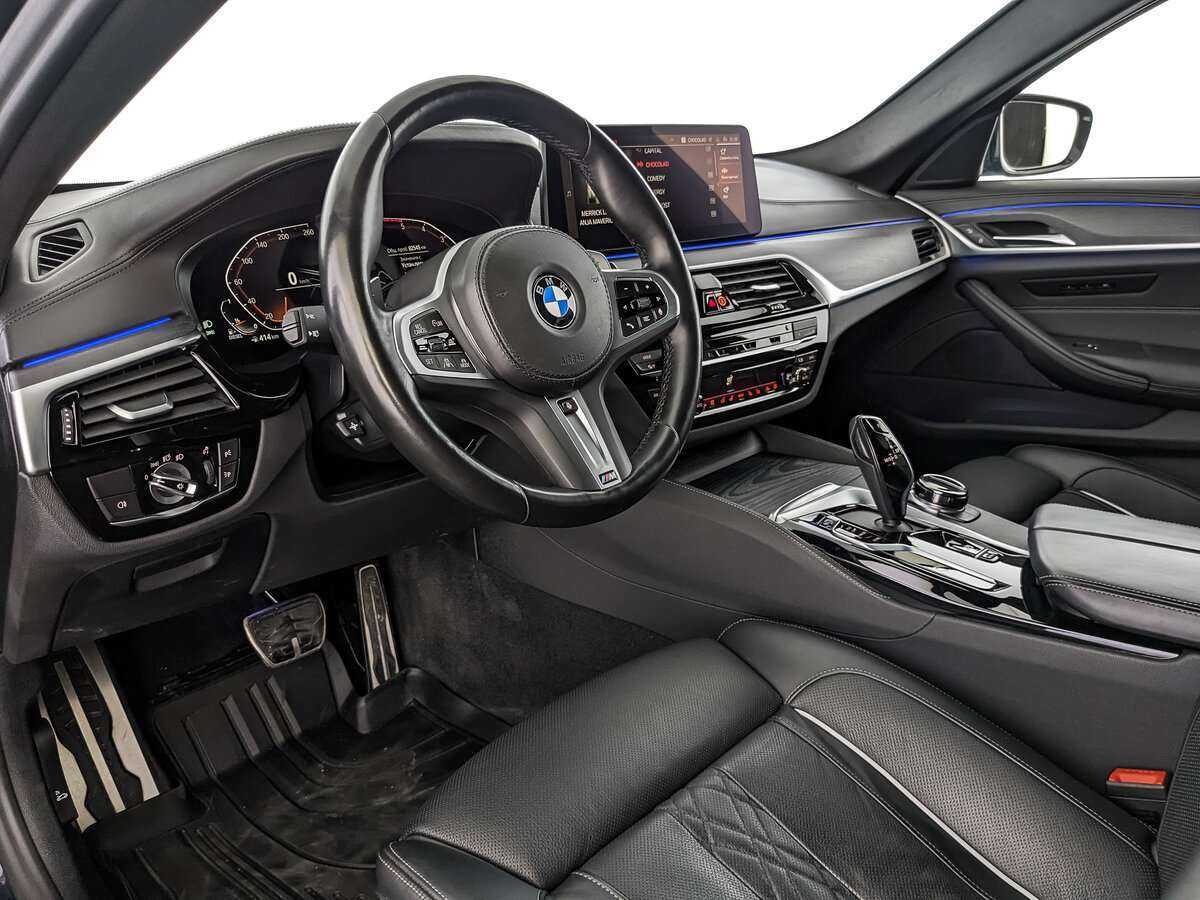 BMW 5 серии 530d xDrive, 2021 Фото №9