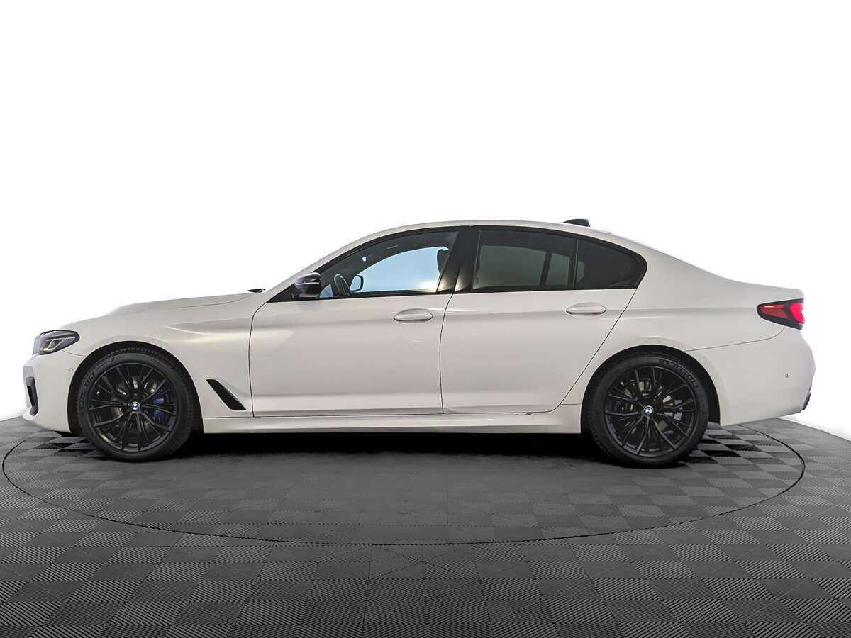 BMW 5 серии 530d xDrive, 2020 Фото №8