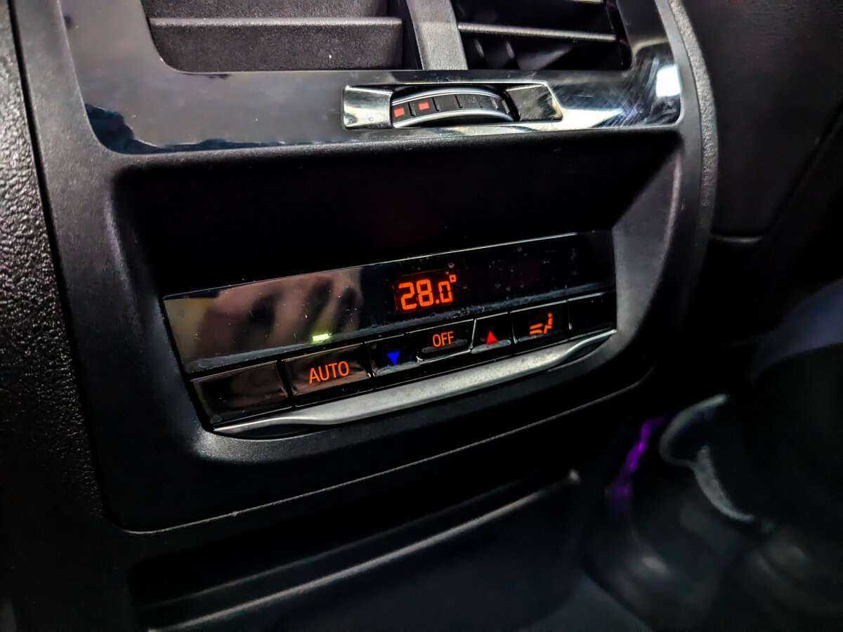 BMW X3 20i xDrive, 2020 Фото №23