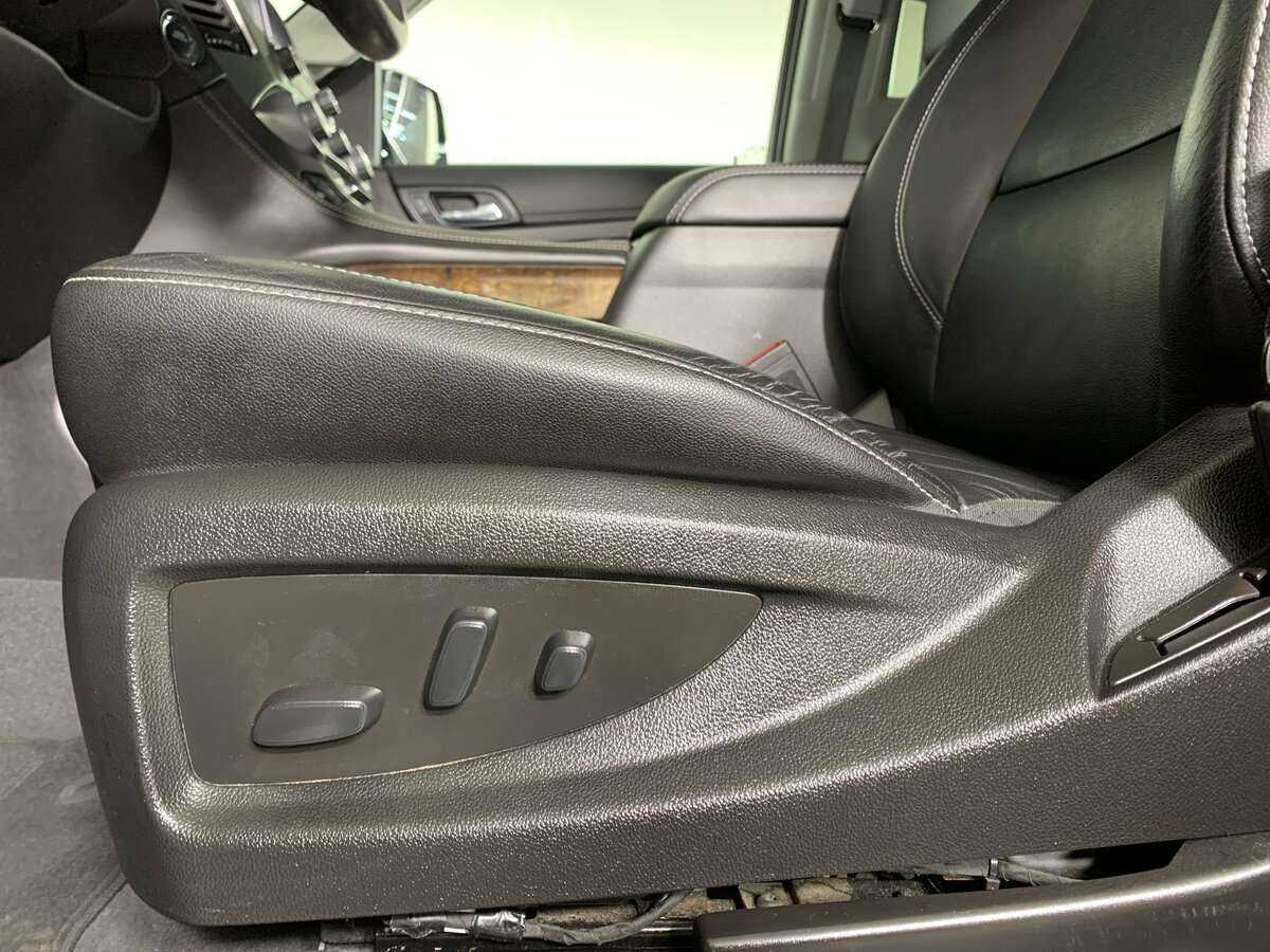 Chevrolet Tahoe, 2019 Фото №14