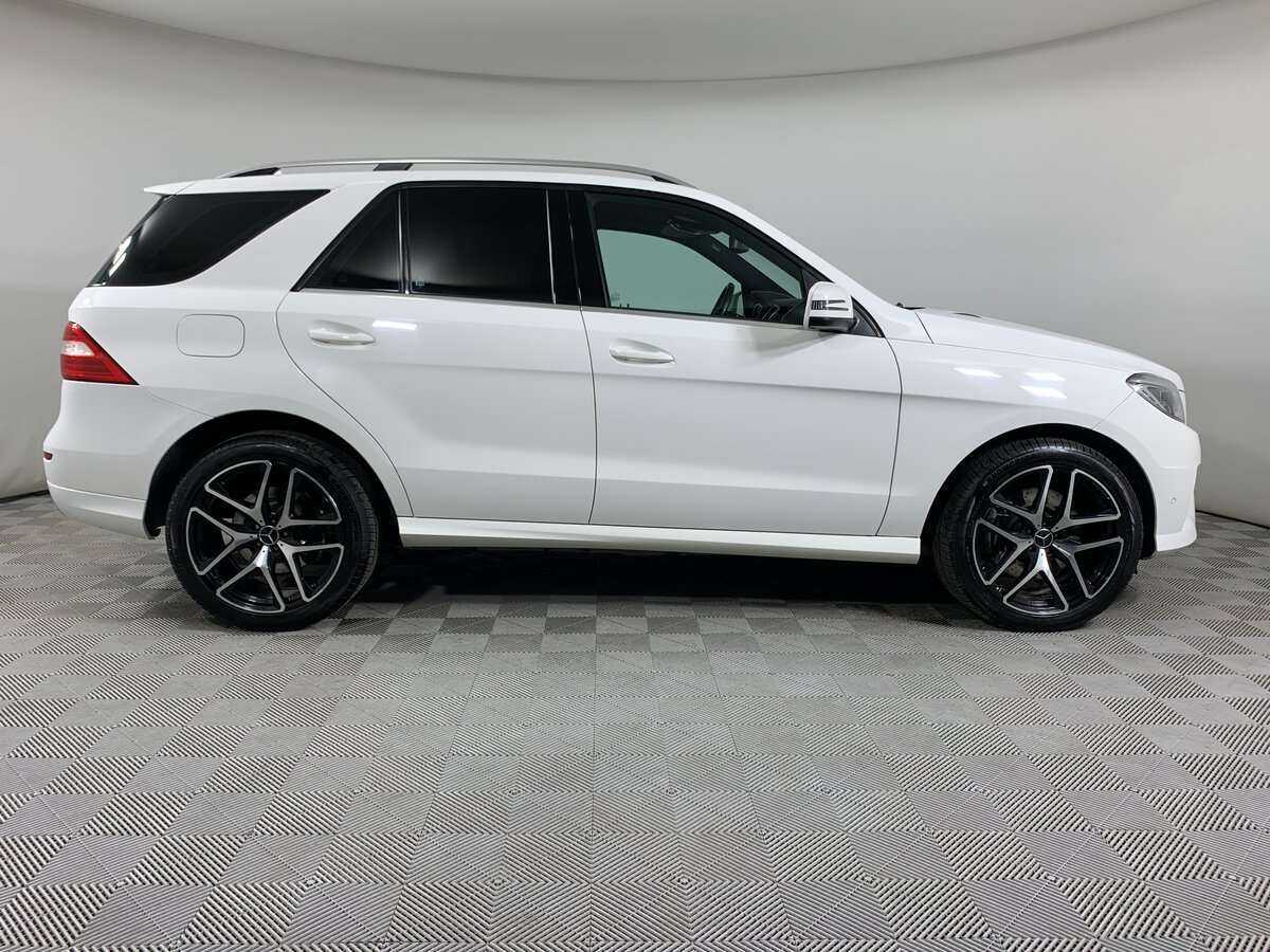 Mercedes-Benz M-Класс 400, 2014 - 131 977 км. | Фото №4