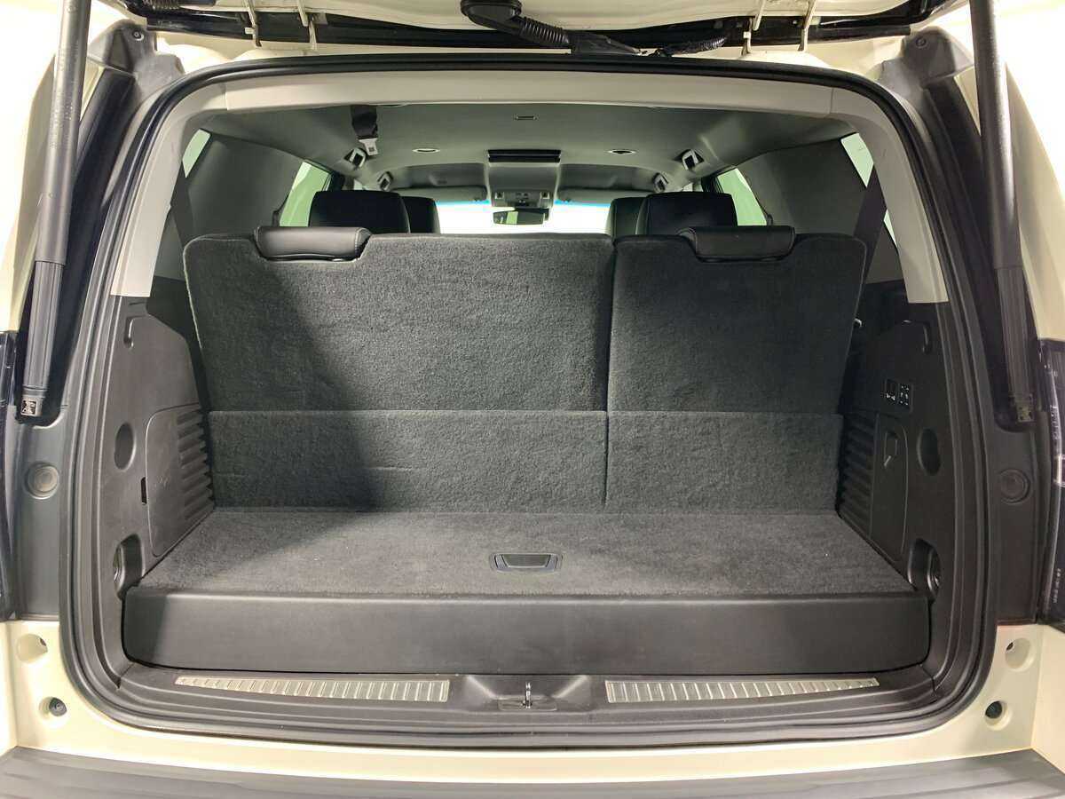 Chevrolet Tahoe, 2015 Фото №14