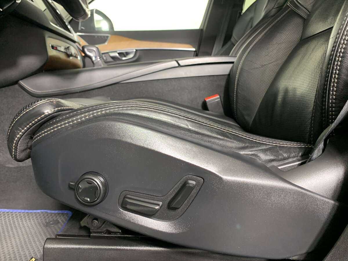 Volvo XC90, 2017 Фото №15