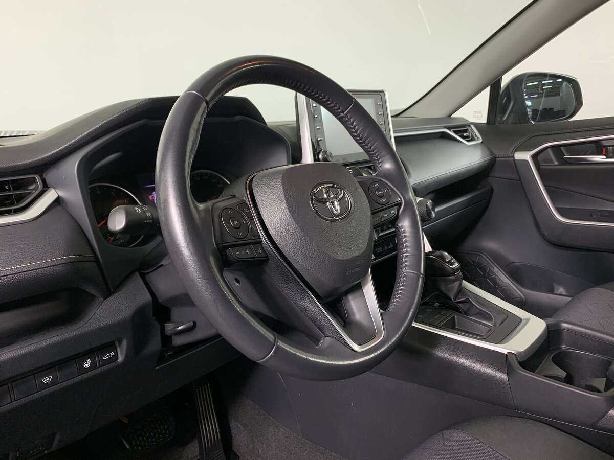 Toyota RAV4, 2020 Фото №9
