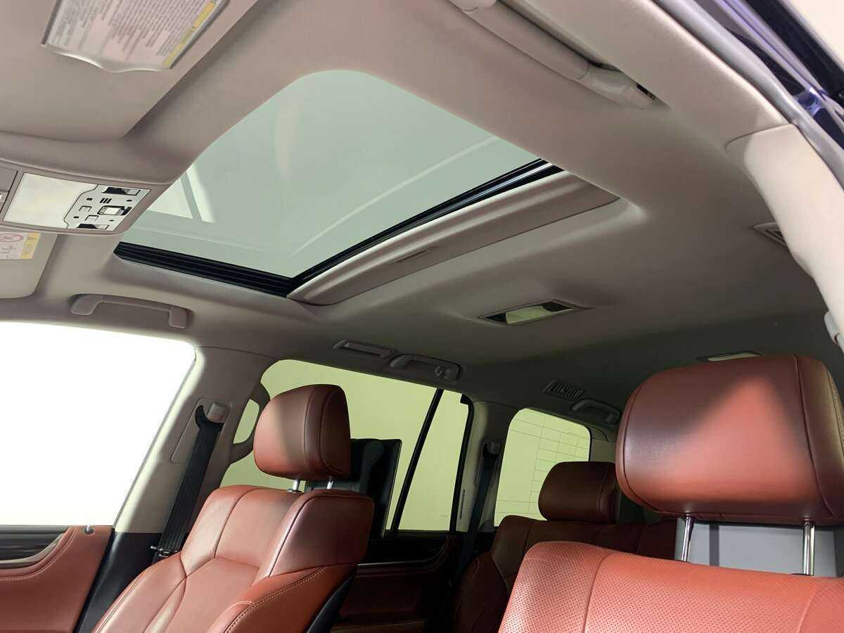 Lexus LX 570, 2017 Фото №17