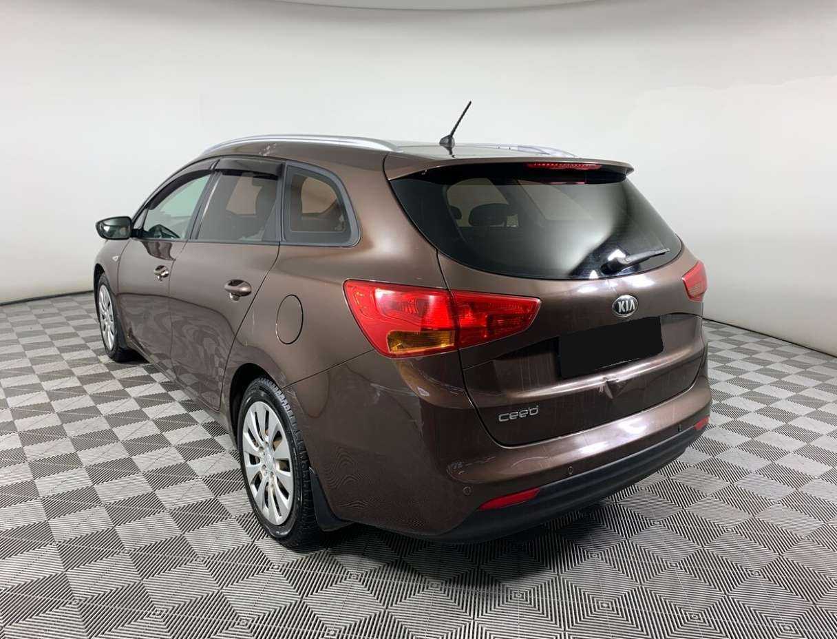 Kia Ceed, 2014 - 145 937 км. | Фото №7