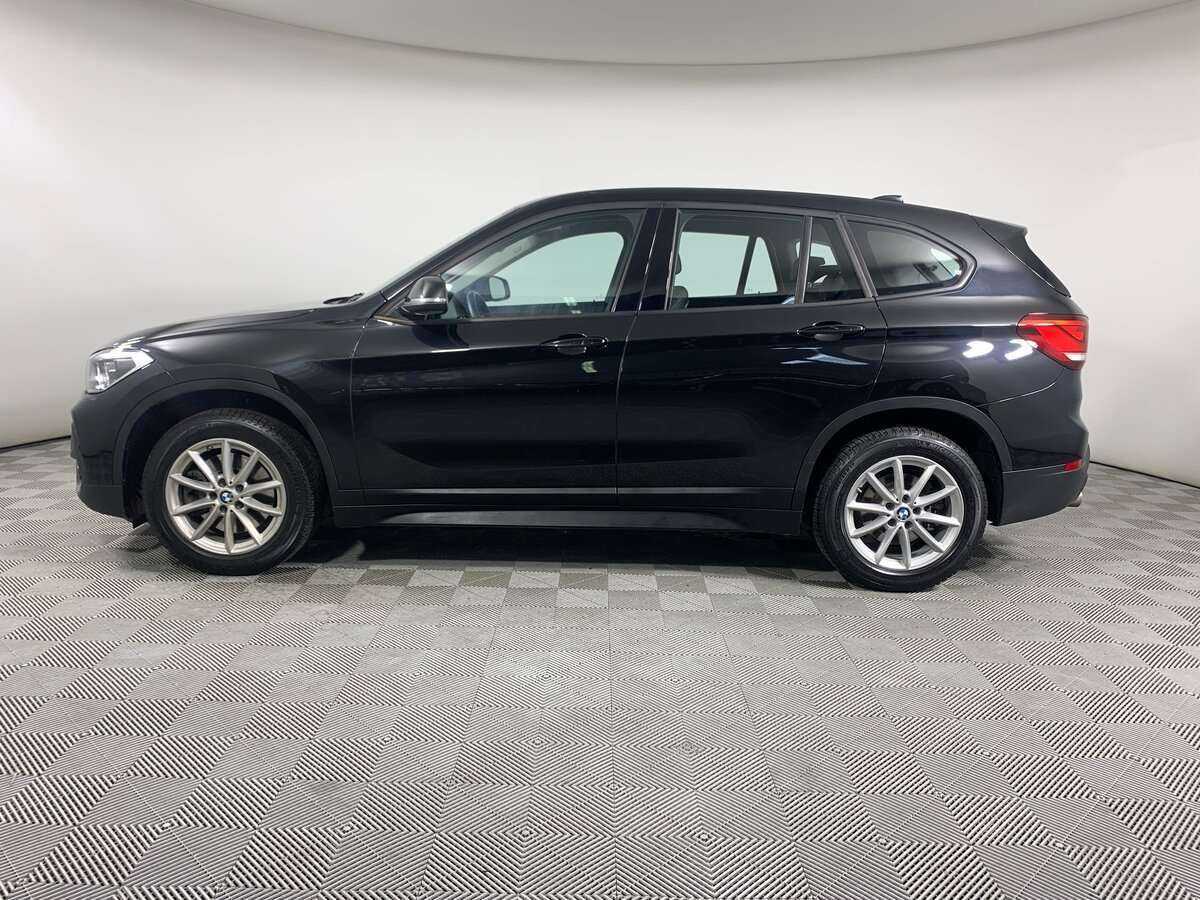 BMW X1 20i xDrive, 2020 Фото №8