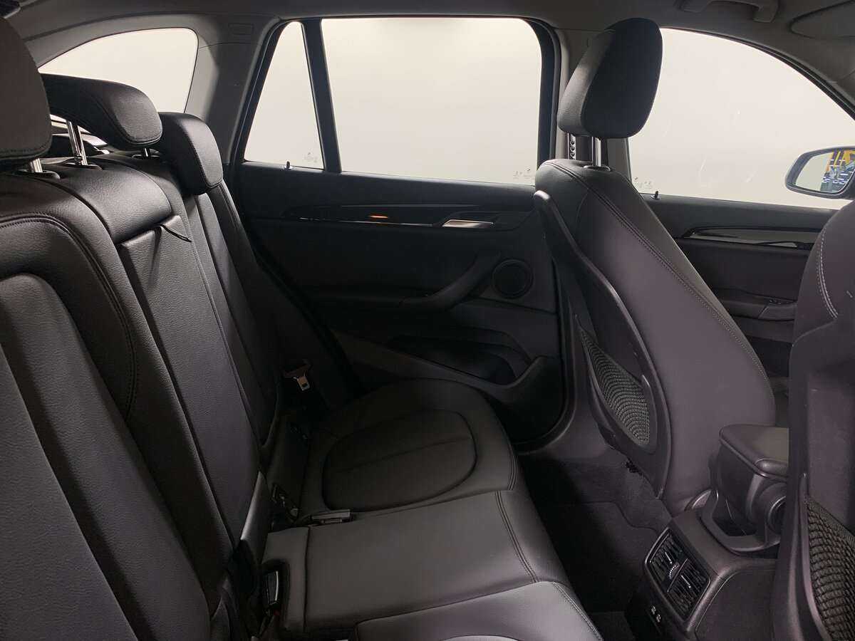 BMW X1 20i xDrive, 2020 Фото №15