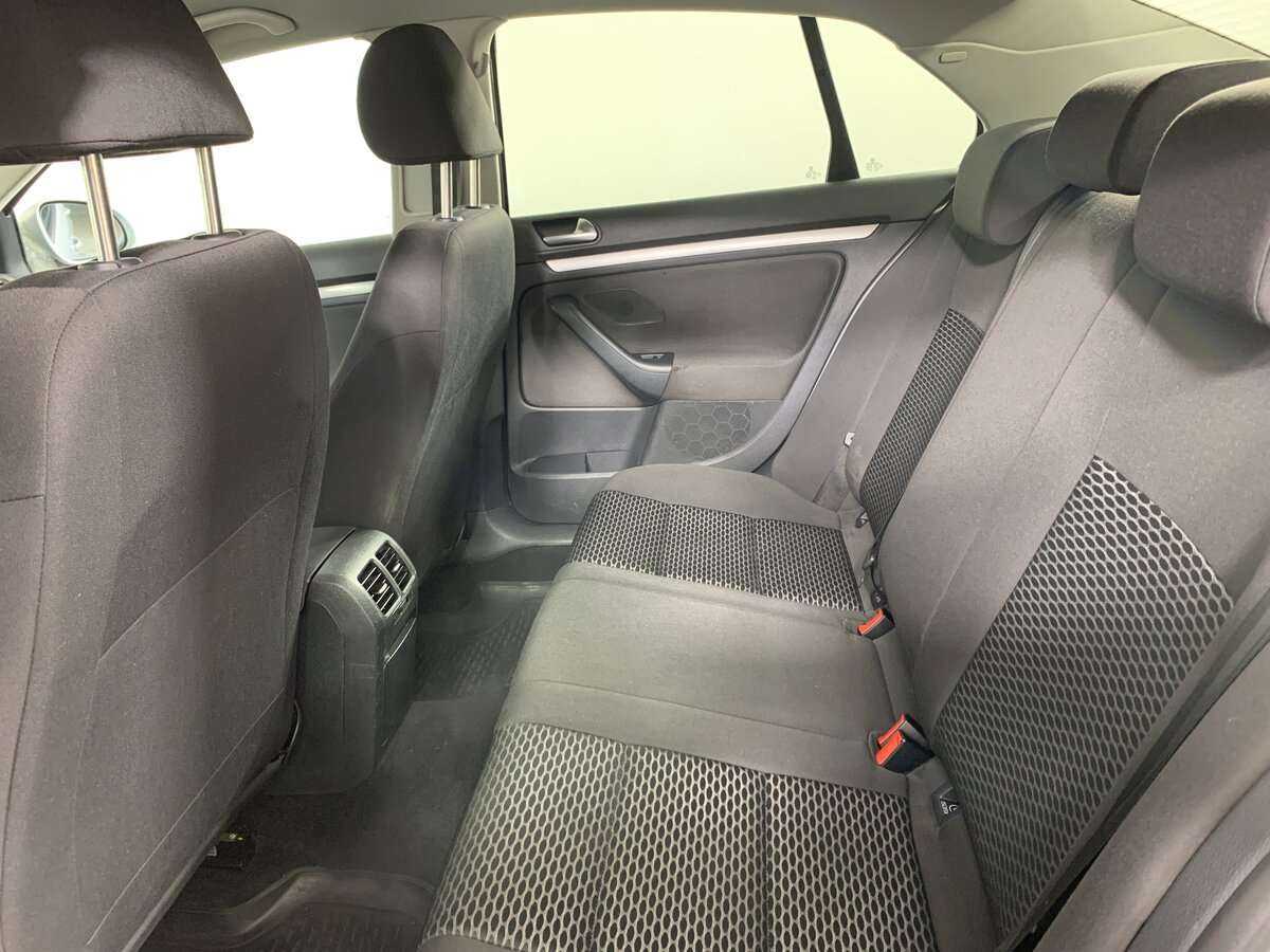 Volkswagen Jetta, 2009 Фото №16