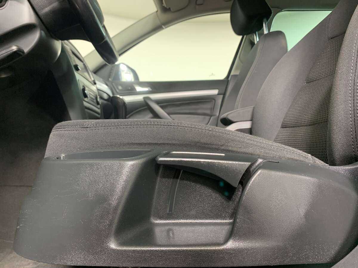 Skoda Octavia Scout, 2011 Фото №14