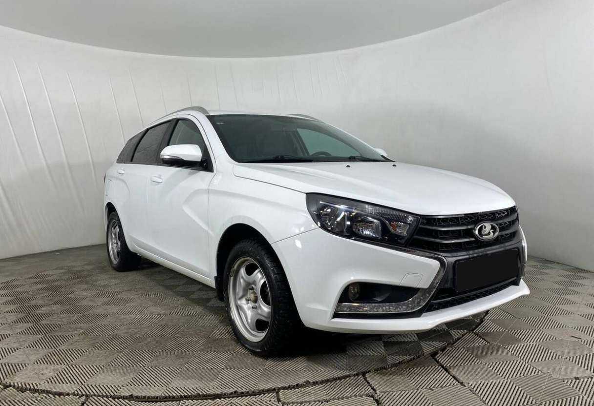 Lada (ВАЗ) Vesta SW, 2019 - 70 201 км. | Фото №3