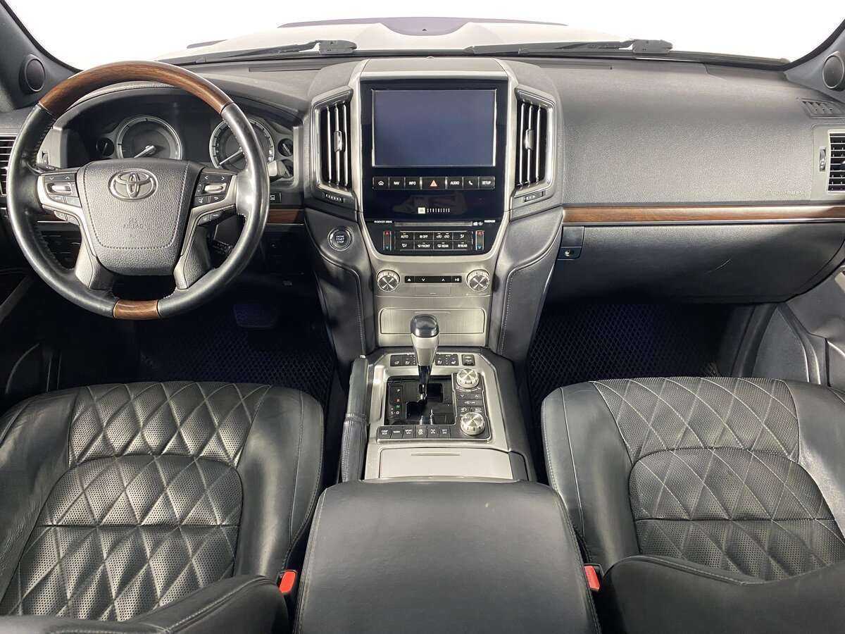 Toyota Land Cruiser, 2017 - 200 149 км. | Фото №7
