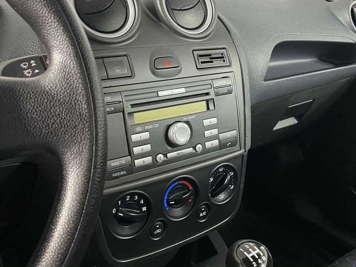 Ford Fiesta, 2008 Фото №15