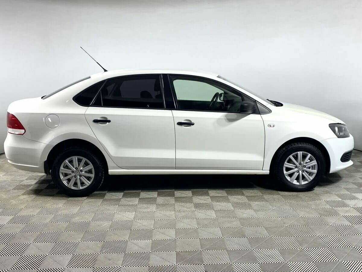 Volkswagen Polo, 2011 - 125 000 км. | Фото №3