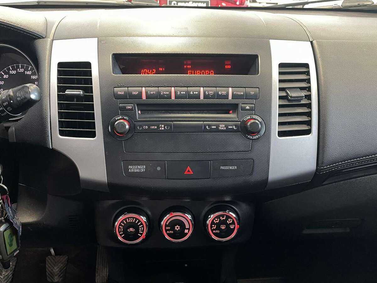 Mitsubishi Outlander, 2011 - 179 514 км. | Фото №6