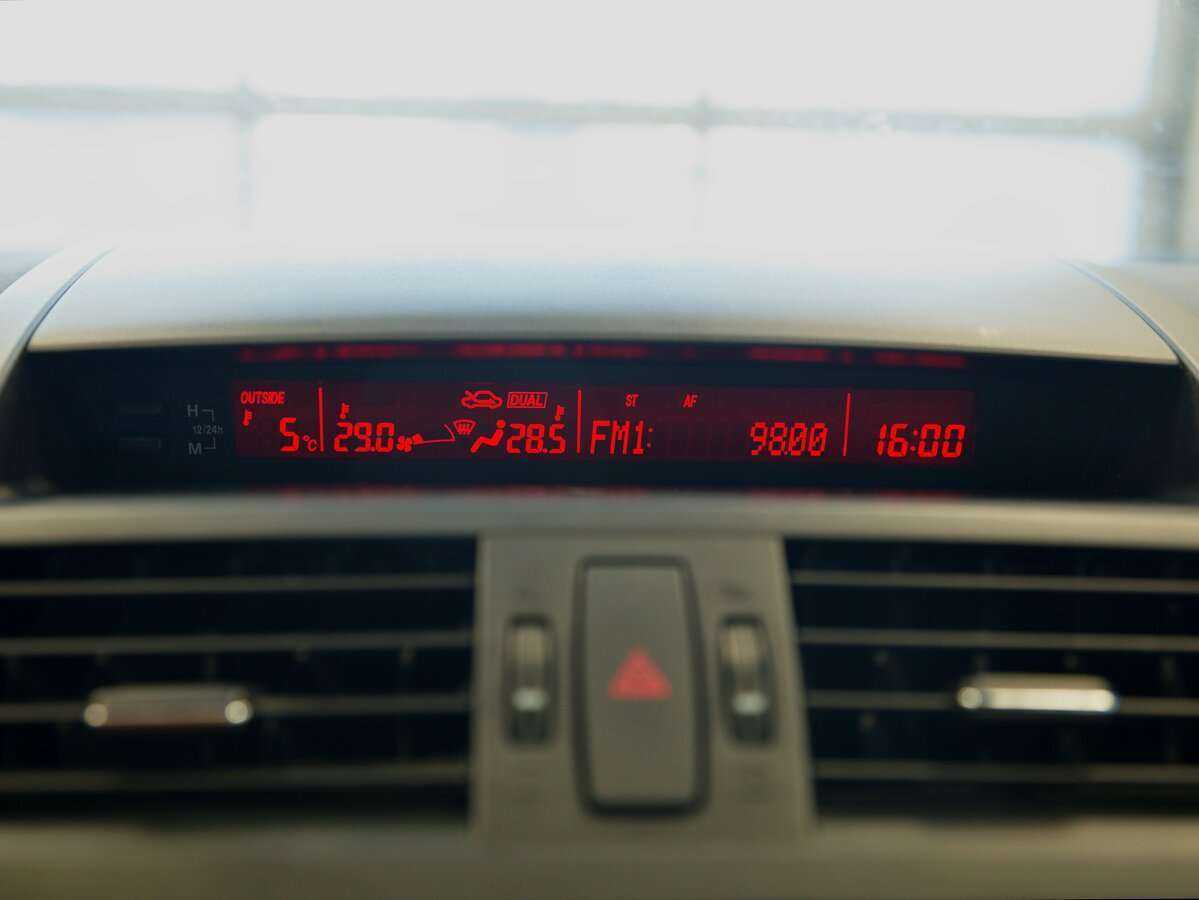 Mazda 6, 2011 Фото №10