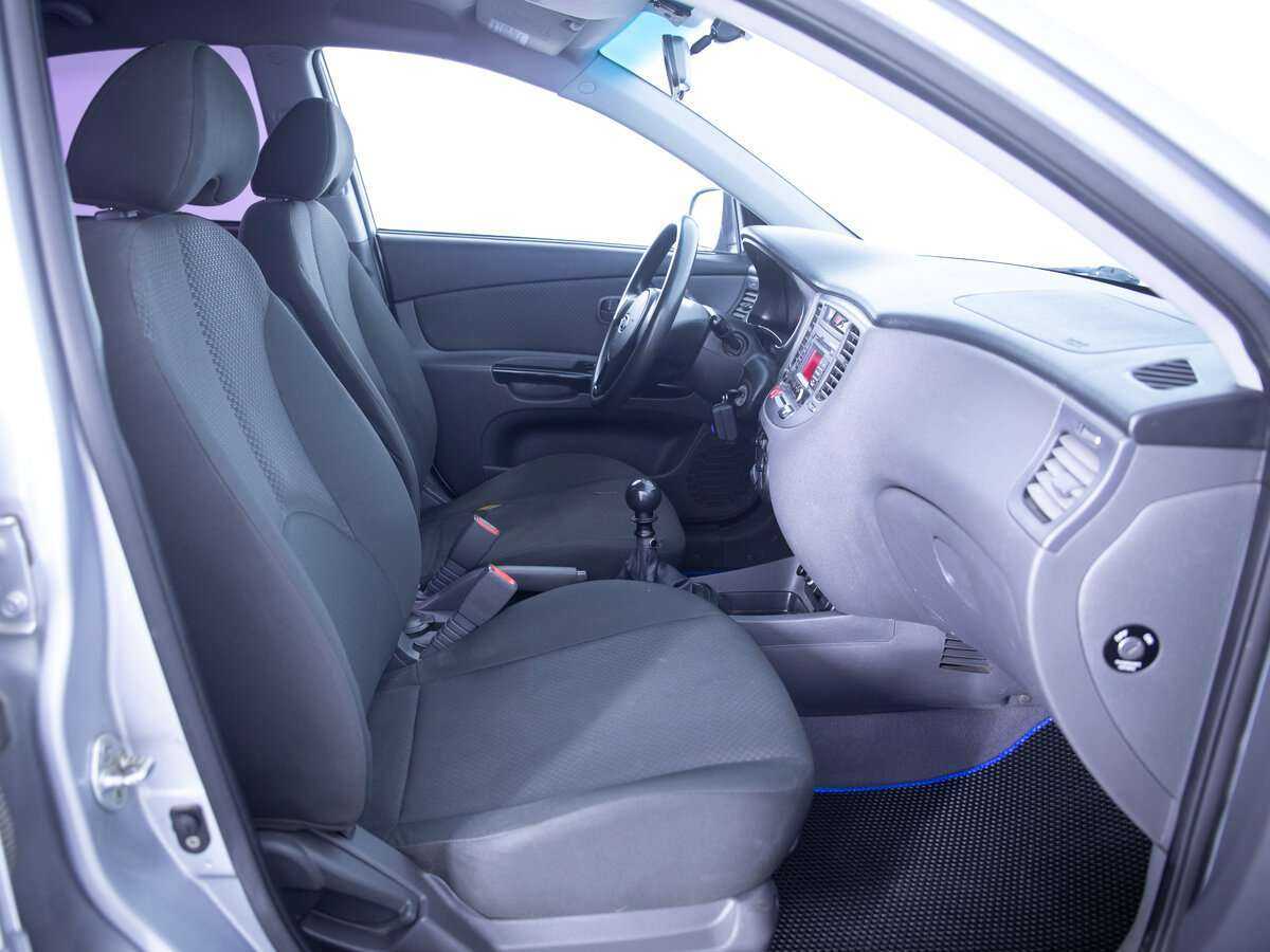 Kia Rio, 2010 Фото №10