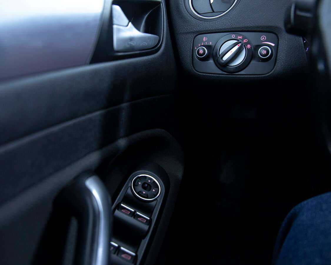 Ford Mondeo, 2011 Фото №15