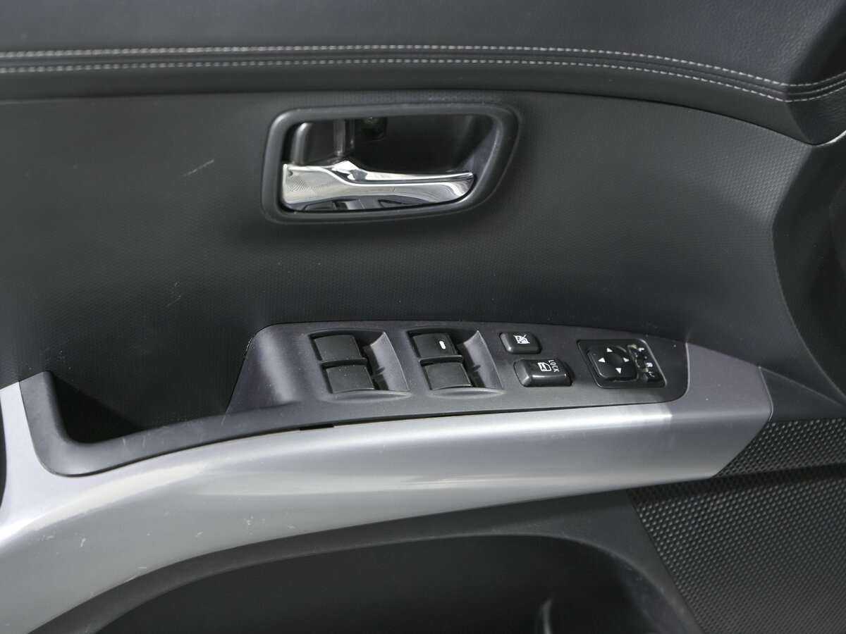 Mitsubishi Outlander, 2011 Фото №14