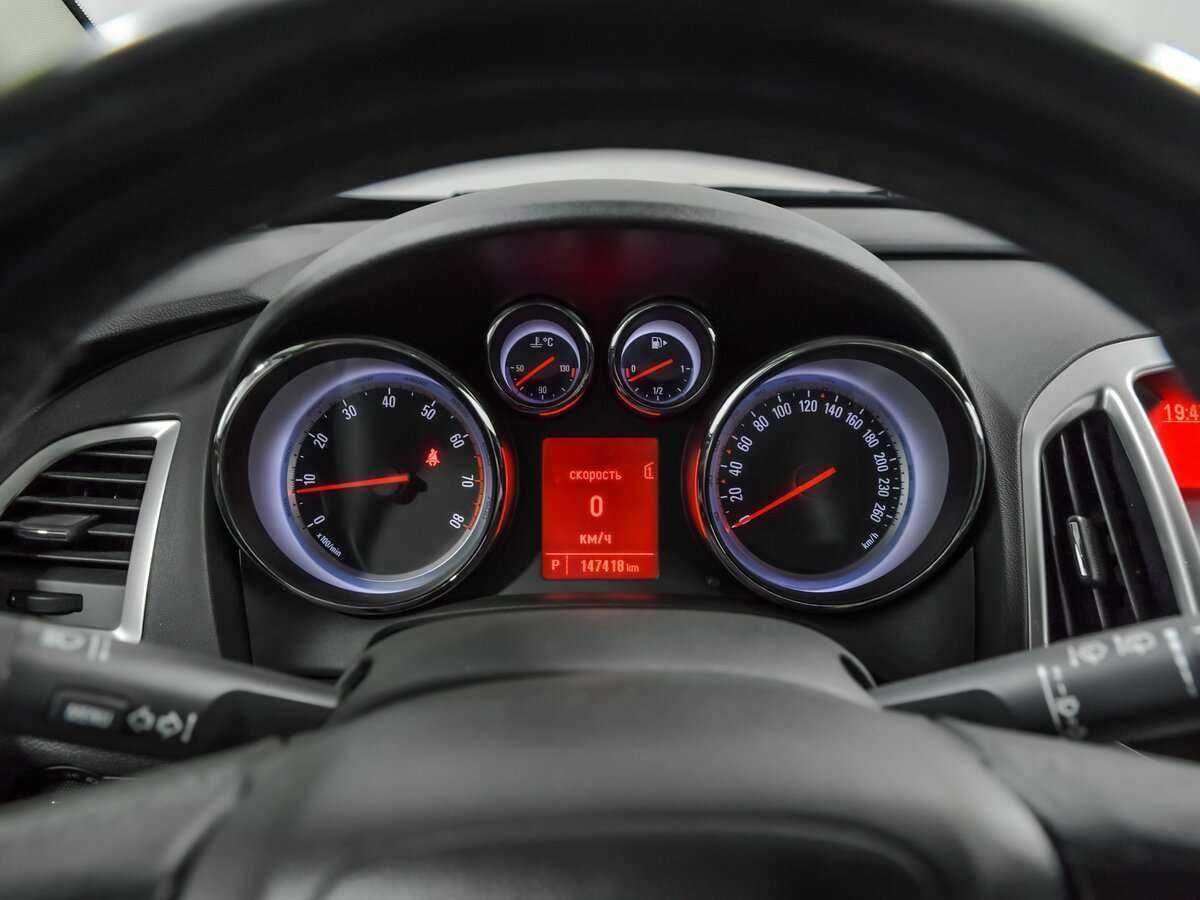 Opel Astra GTC, 2013 - 147 411 км. | Фото №5