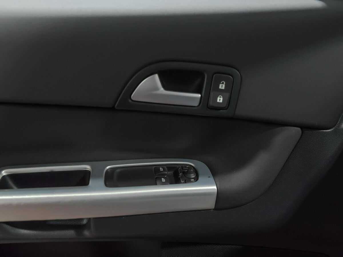 Volvo C30, 2011 Фото №11