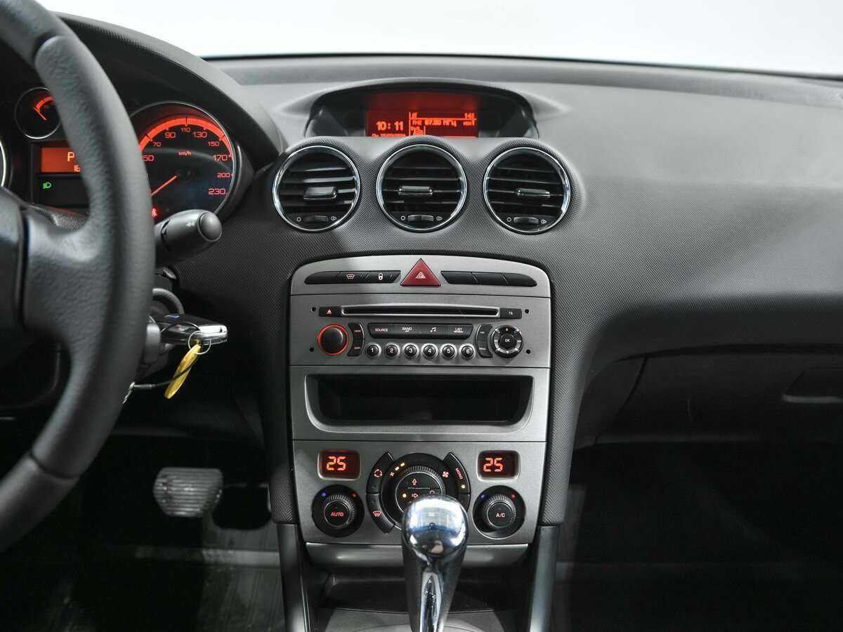 Peugeot 408, 2012 - 182 095 км. | Фото №8